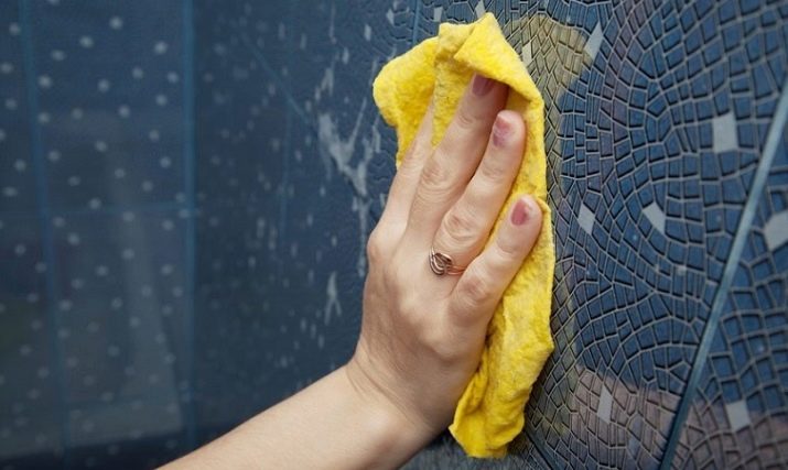 Badezimmer aus Kunststoffpaneelen: Arten von Paneelen + eine kurze Anleitung zur Veredelung
