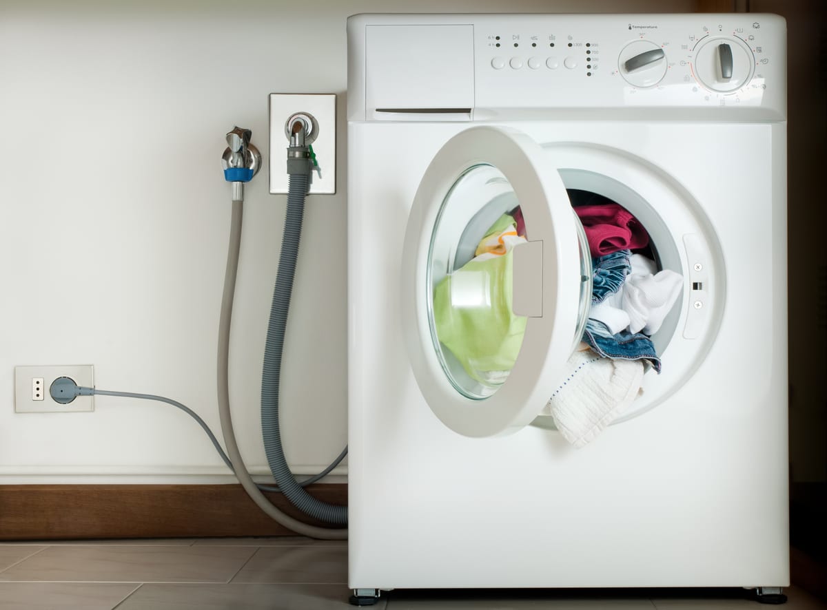 Installation einer Waschmaschine: Anweisungen zur Installation und Verbindung zur Kommunikation