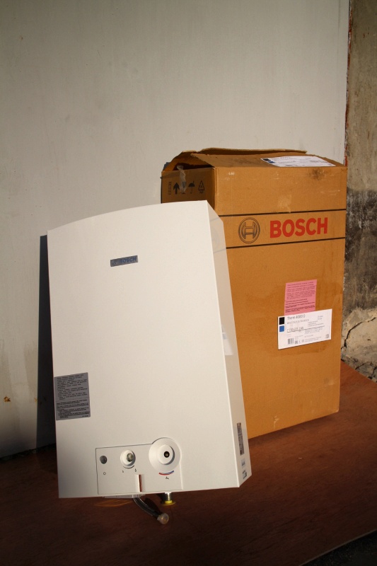 Übersicht Bosch Geysire: Testberichte, Aufstellung, Bedienungsanleitung