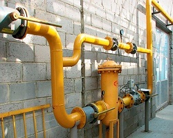 Anschluss von Gas an ein Privathaus: Installation und Inbetriebnahme von Gasversorgungssystemen