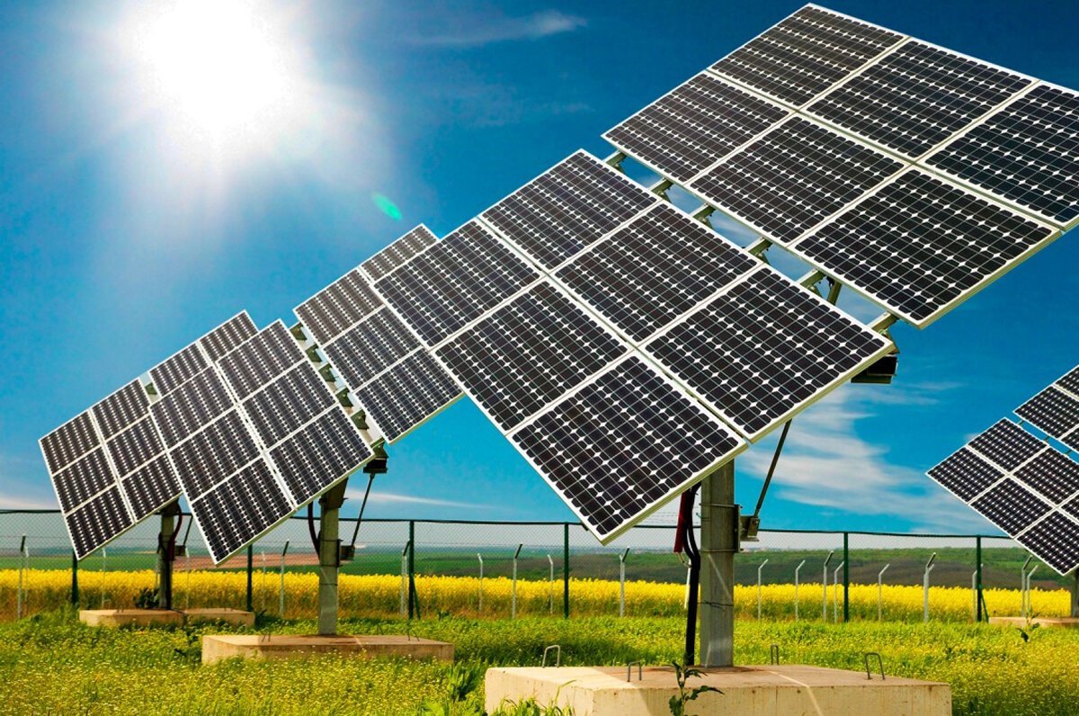 Batterien für Sonnenkollektoren: Gel, Blei-Säure usw.