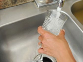 5 regler for en omhyggelig vask af krystalglas af høj kvalitet