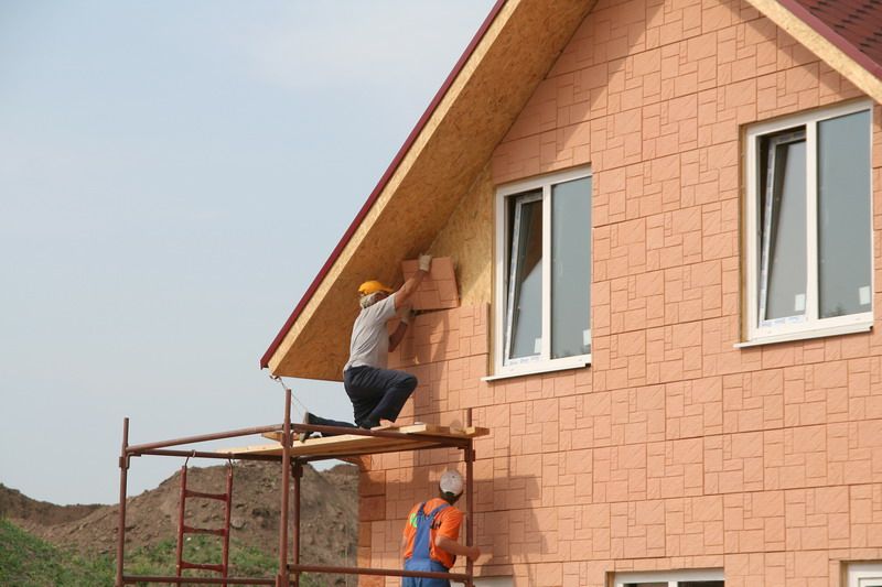 Außenverkleidung des Hauses: Materialien und Technologien