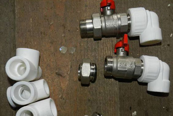 Do-it-yourself-Installation und Anschluss von Heizkörpern