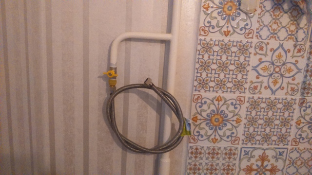 Ist es möglich, die Gasleitung in der Küche zu verlegen und wie geht das am besten?
