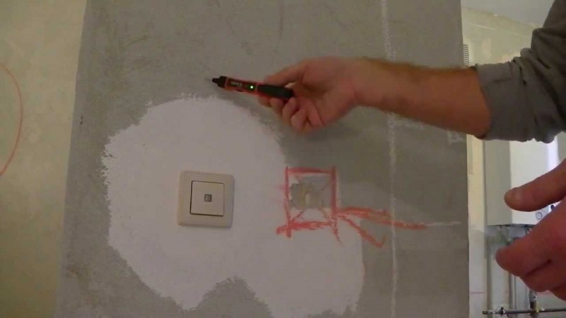 Von intelligenten Detektoren bis zu Hörgeräten: Alle Möglichkeiten, versteckte Kabel in der Wand zu finden, im Überblick