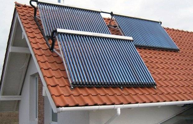 So stellen Sie einen Sonnenkollektor zum Heizen mit Ihren eigenen Händen her: eine Schritt-für-Schritt-Anleitung