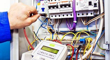 Warum RCD ausfällt: Betriebsursachen und Fehlerbehebung