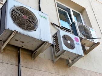 So reinigen Sie Ihre Klimaanlage zu Hause