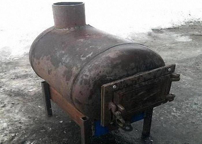 Dickbauchkocher zum Selbermachen aus einem 200-Liter-Fass: Zeichnungen, Diagramme, Anleitungen und Fotos