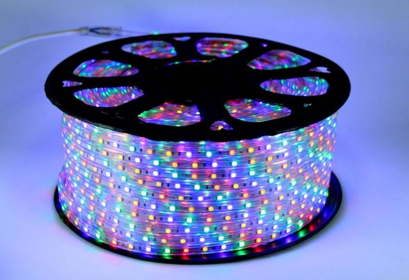 Sådan tilsluttes en LED strip: grundlæggende installations- og tilslutningstrin