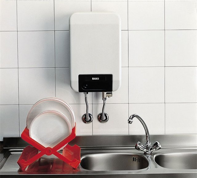Welcher Warmwasserbereiter ist besser – Durchlauferhitzer oder Speicher? vergleichende Überprüfung