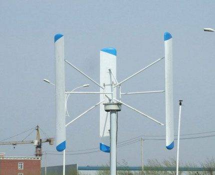 Gør-det-selv lodret vindgenerator: hvordan man samler en vindmølle med en lodret rotationsakse