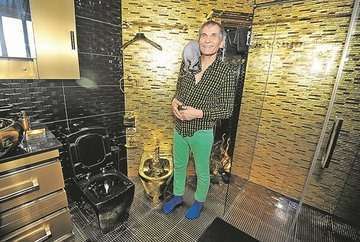 Bari Alibasov vermietet seine verrückte Wohnung. Wer braucht goldene Toiletten für eine halbe Million im Monat?