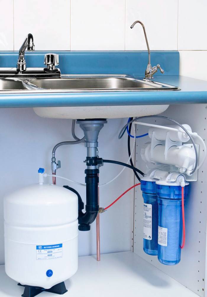 Auswahl und Installation eines Wasserfilters unter der Spüle
