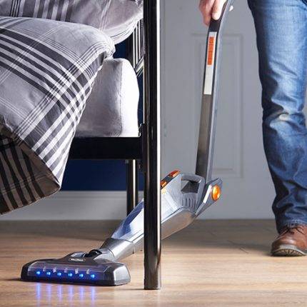 Bedømmelse af de bedste støvsugere fra Dyson: en oversigt over de ti bedste modeller på markedet i dag