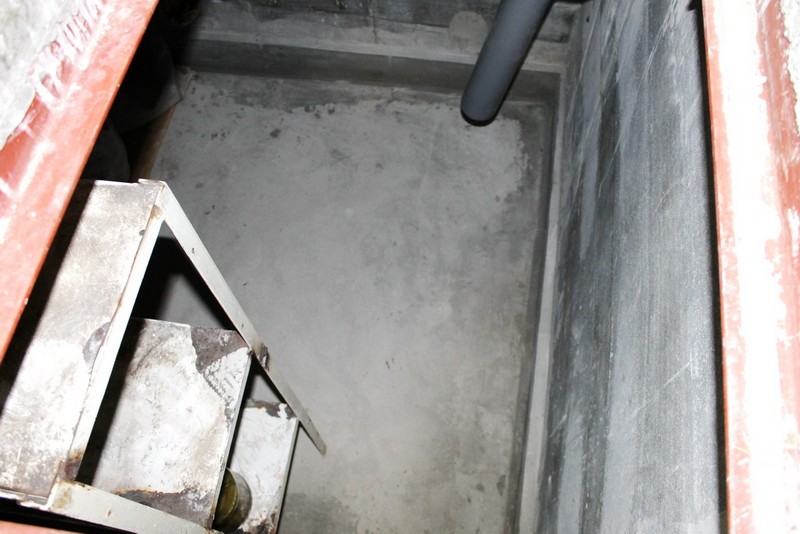 So machen Sie mit Ihren eigenen Händen ein Sichtloch in der Garage - Anleitung mit Fotos und Videos