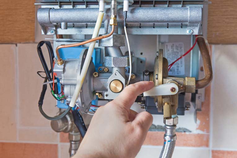 Warum erwärmt der Gaswarmwasserbereiter das Wasser und überhitzt den Körper: Ursachen und Möglichkeiten zur Vorbeugung