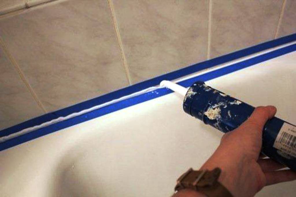 Badewannenrand: Typen, Selbstmontage