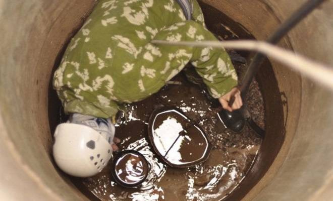 Hvad er de typiske problemer med fabrikkens septiktank, og hvordan løser man dem selv?