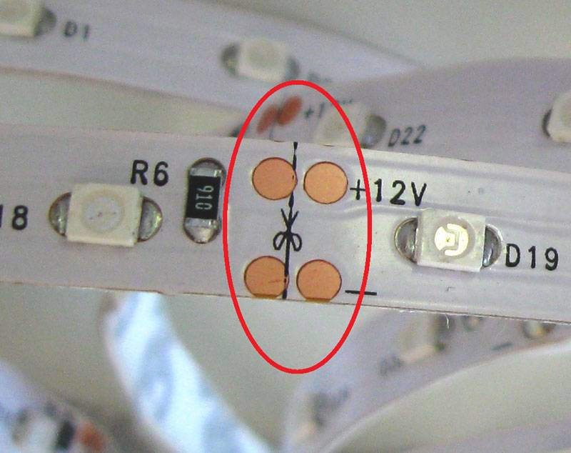 Sådan tilsluttes LED-striben: de grundlæggende trin for installation og tilslutning