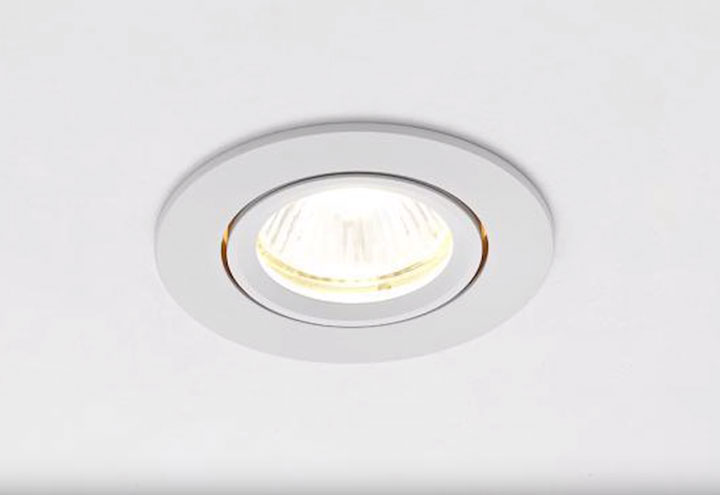 Glühbirnen für Spanndecken: Regeln für die Auswahl und den Anschluss + Anordnung von Lampen an der Decke