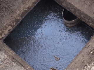Warum läuft das Wasser in der Senkgrube nicht ab?