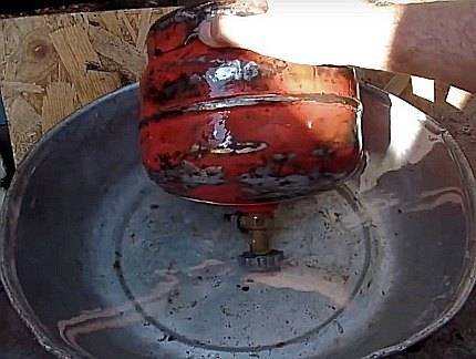 So zerlegen Sie eine Gasflasche: Schritt-für-Schritt-Anleitung + Vorsichtsmaßnahmen
