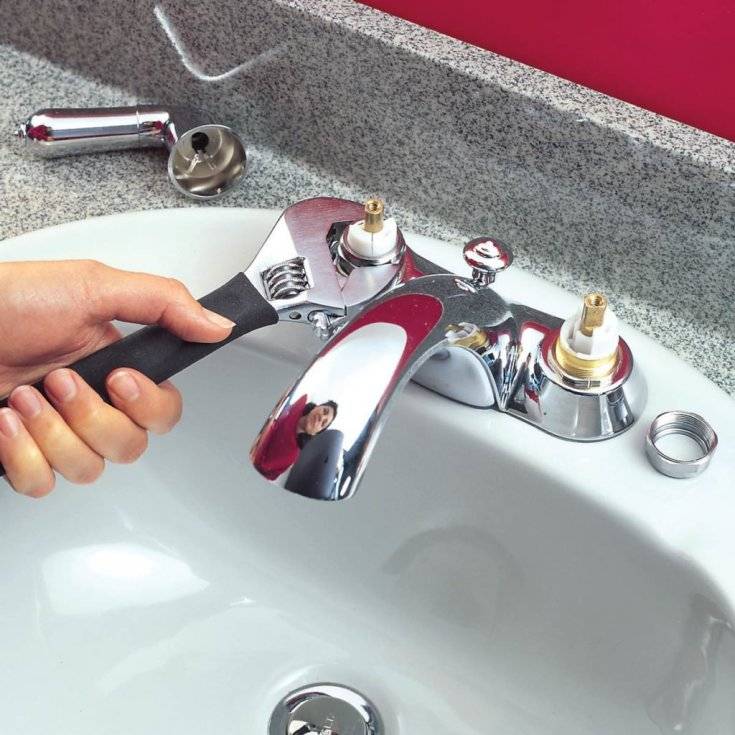 Der Wasserhahn im Badezimmer ist undicht, wie man ihn repariert und das Leck in der Armatur beseitigt - Anleitung, Video