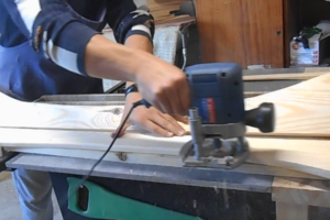 Håndlavet træ garderobestativ til tøj: kreative ideer + monteringsvejledning