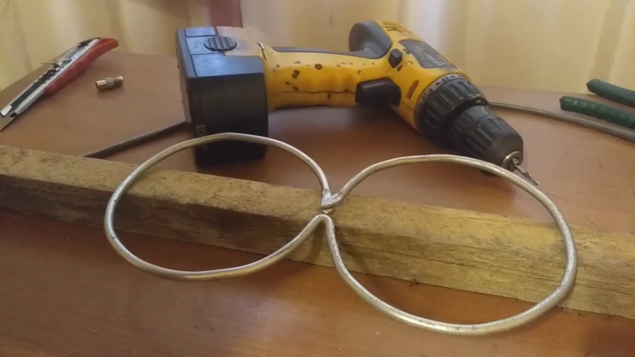 So bauen Sie eine Do-it-yourself-Zimmerantenne