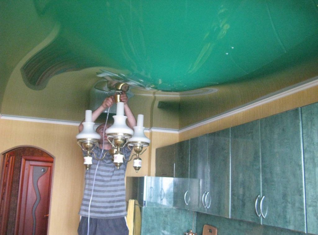 Warum läuft das Wasser im Badezimmer schlecht ab?