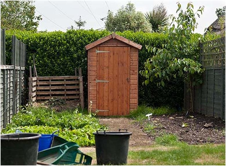 So bauen Sie mit Ihren eigenen Händen die richtige Toilette auf dem Land: Zeichnungen, Abmessungen, Bauphasen