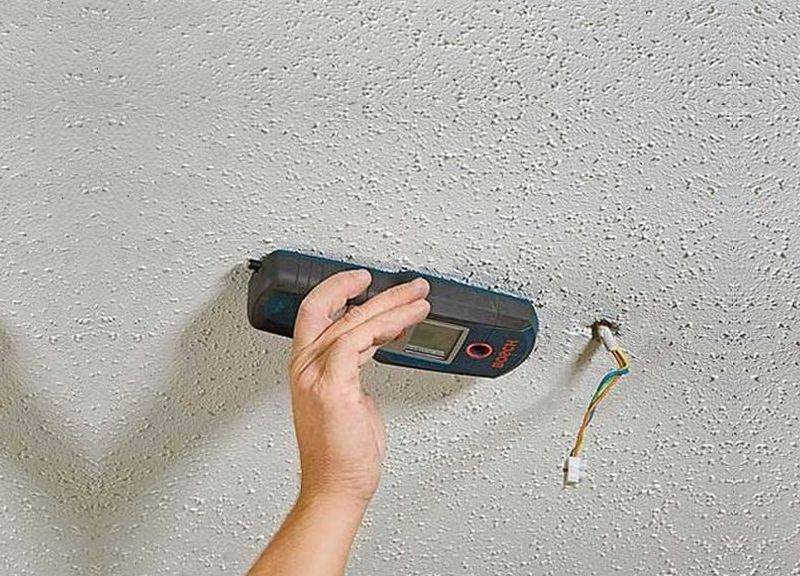So finden Sie mit Ihren eigenen Händen einen gebrochenen Draht in der Wand