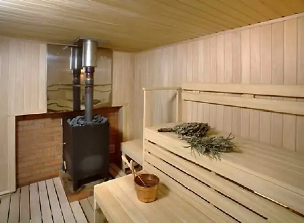Komfur til et russisk bad: TOP-10 og retningslinjer for valg af den bedste model af en saunaovn-varmer