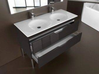 Badeværelse bordplade under vasken: typer, hvordan man vælger og installerer korrekt