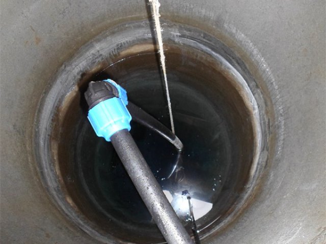 Bodenfilter für einen Brunnen: seine Sorten, Do-it-yourself-Installationsmethoden und Wartungsregeln