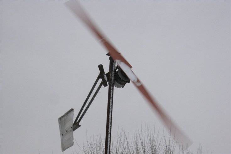 Windgenerator zum Selbermachen aus einer Waschmaschine: Anleitung zum Zusammenbau einer Windmühle