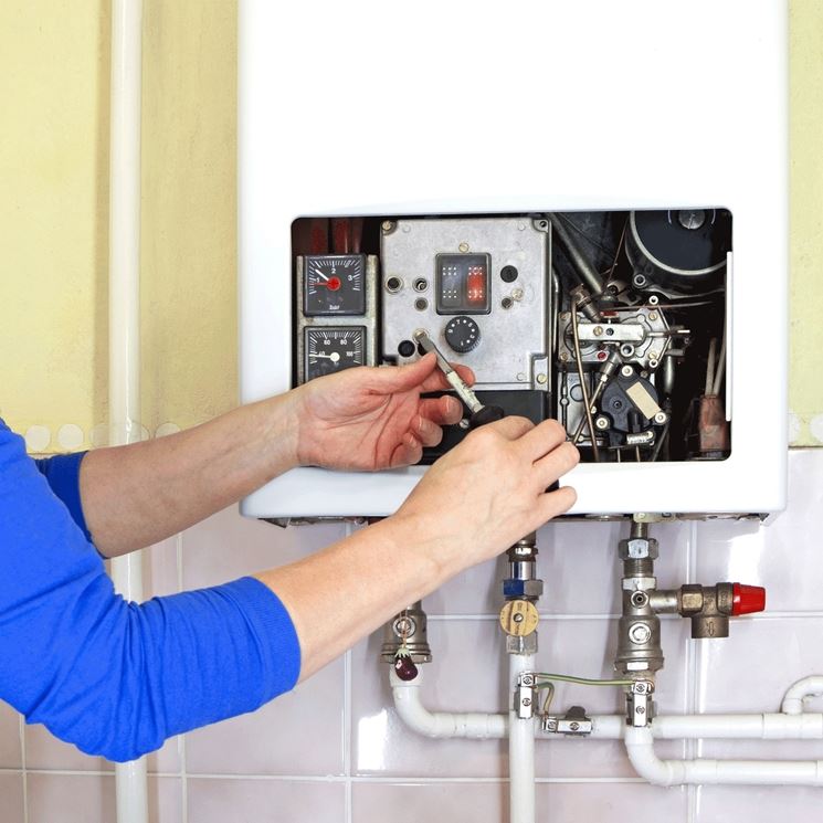 Wartung von Gaskesseln: technische Inspektion und Reparatur