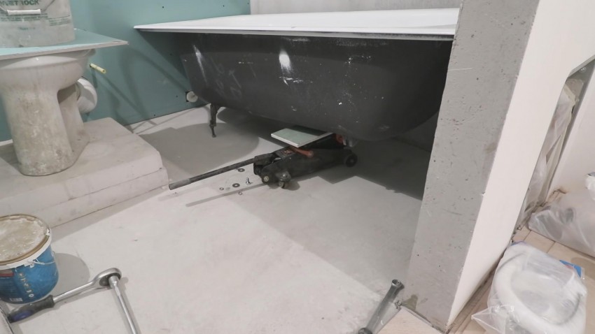Acrylbadinstallation zum Selbermachen: Installationsanleitung und beste Diagramme