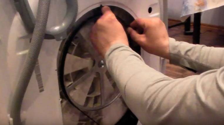 Indesit-Waschmaschinenstörungen und Do-it-yourself-Reparatur
