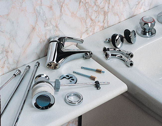 Installation eines Wasserhahns im Badezimmer: Installationsmerkmale