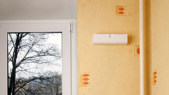 Ventilation i vindueskarmen: metoder og detaljerede instruktioner til at arrangere vindueskarmventilation