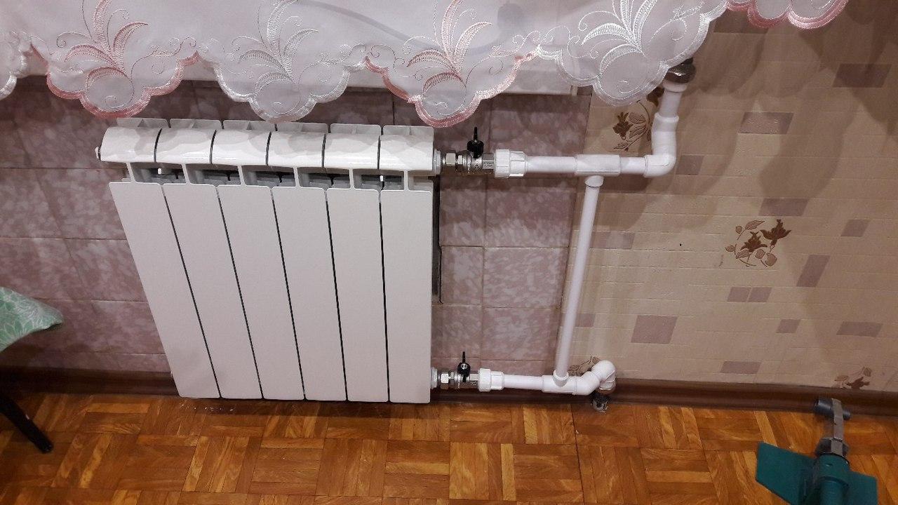 So installieren Sie eine Heizbatterie in einem Privathaus. do-it-yourself-Installation und Anschluss von Heizkörpern