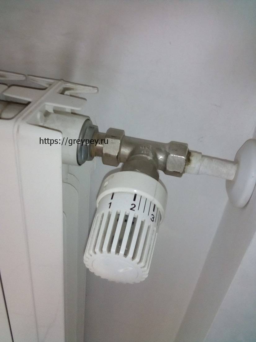 Thermostat für eine Heizbatterie: Funktionsprinzip, Einstellung, Installation