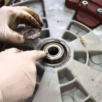 Do-it-yourself-Lagerwechsel in einer Waschmaschine: Video