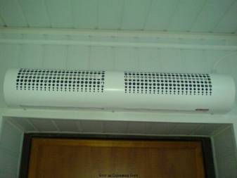 Valg og montering af termogardin på hoveddøren