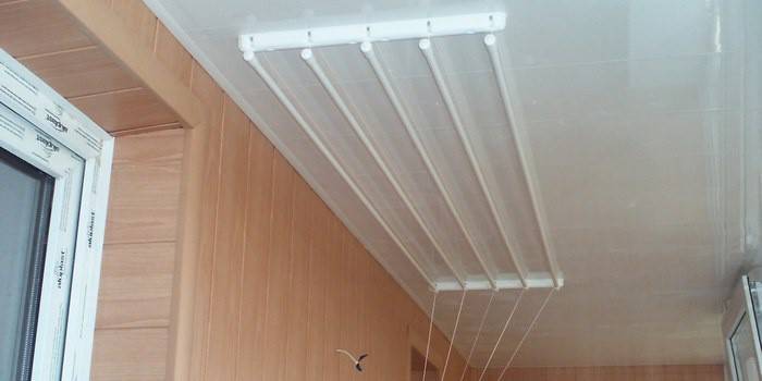 Decken-Wäschetrockner auf dem Balkon: Fünf beliebte Modelle + Tipps zur Auswahl und Installation