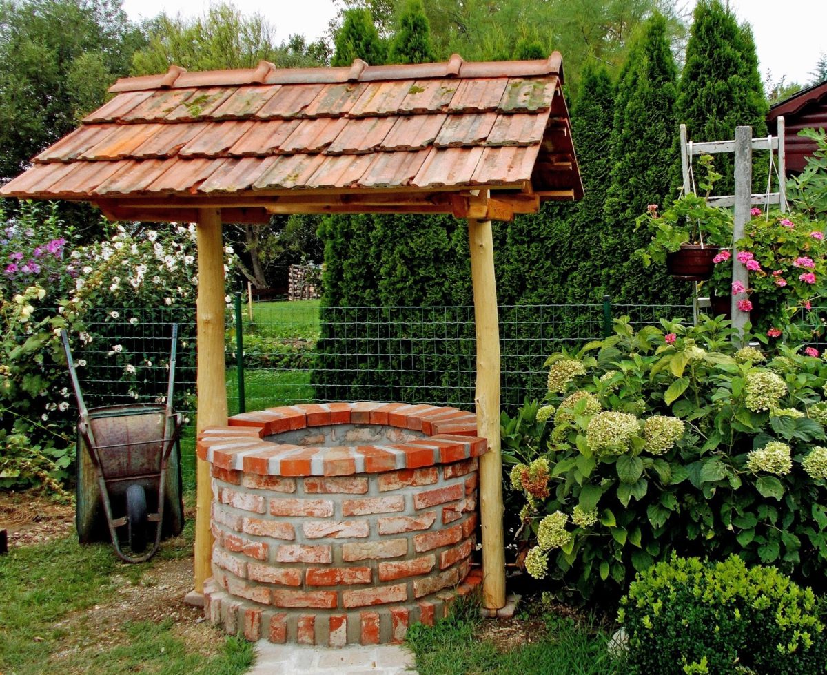 Haus für einen Brunnen - 140 Fotos der besten Dekorationsideen
