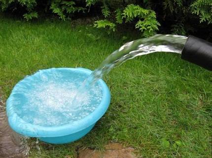 Wiederbelebung und Reparatur und Wasserbrunnen: Was können Sie selbst tun und was geben Sie besser den Profis?